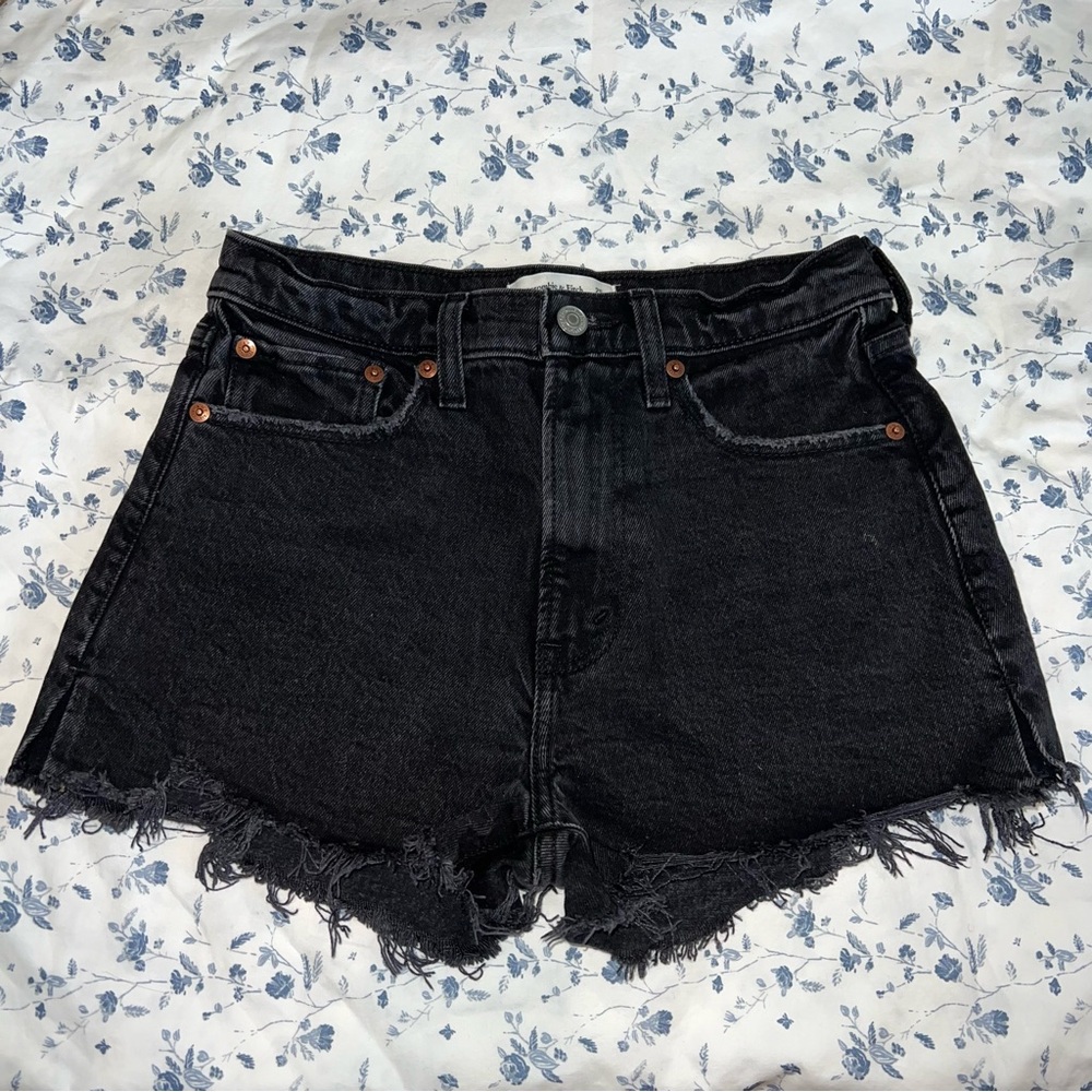 Abercrombie Mom Short